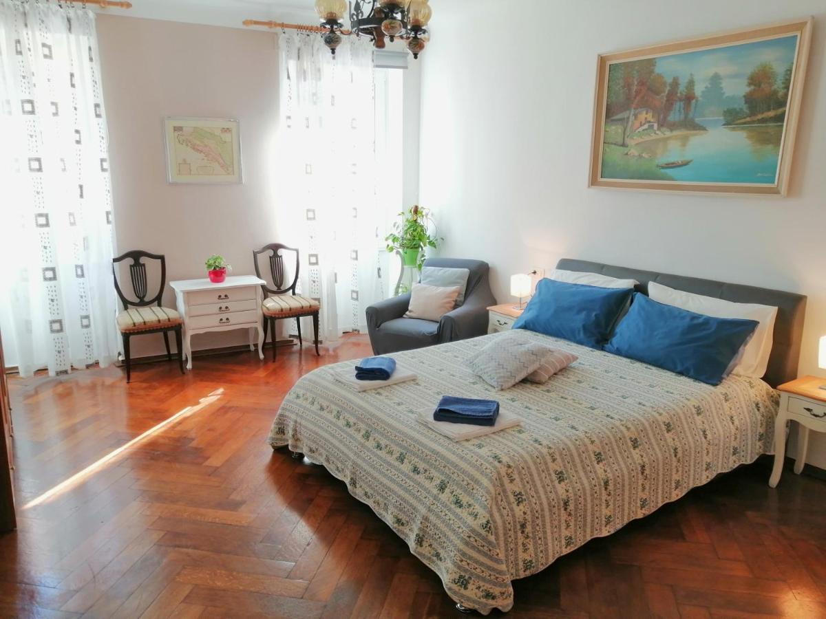 Guest House Barocco Rovinj Exterior foto